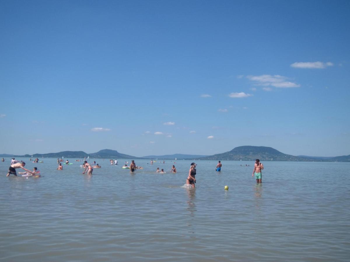 Tutijó Házikó Vila Balatonfenyves Exterior foto